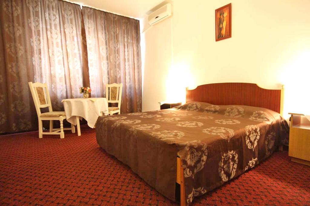 Hotel Dynes Eforie Nord Exterior foto